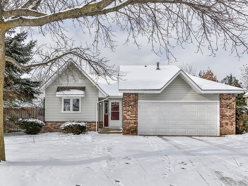 1st image of 2668 Kempston Dr