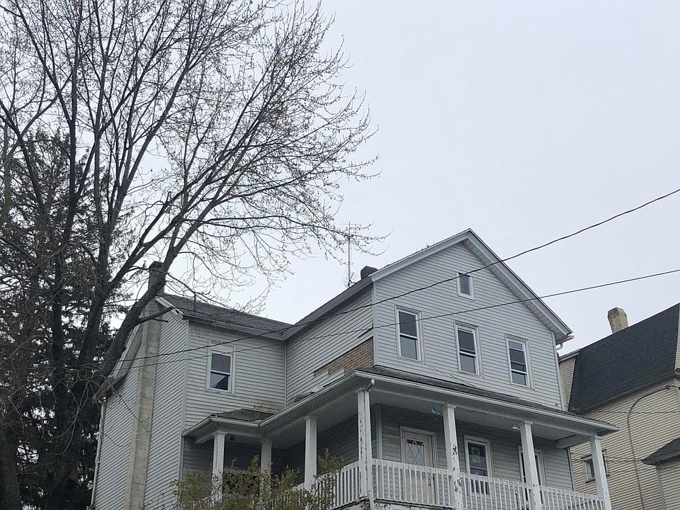 2nd image of 1519 Prospect Ave #L-5