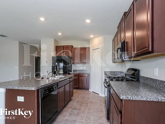 5th image of 5050 White Chicory Dr