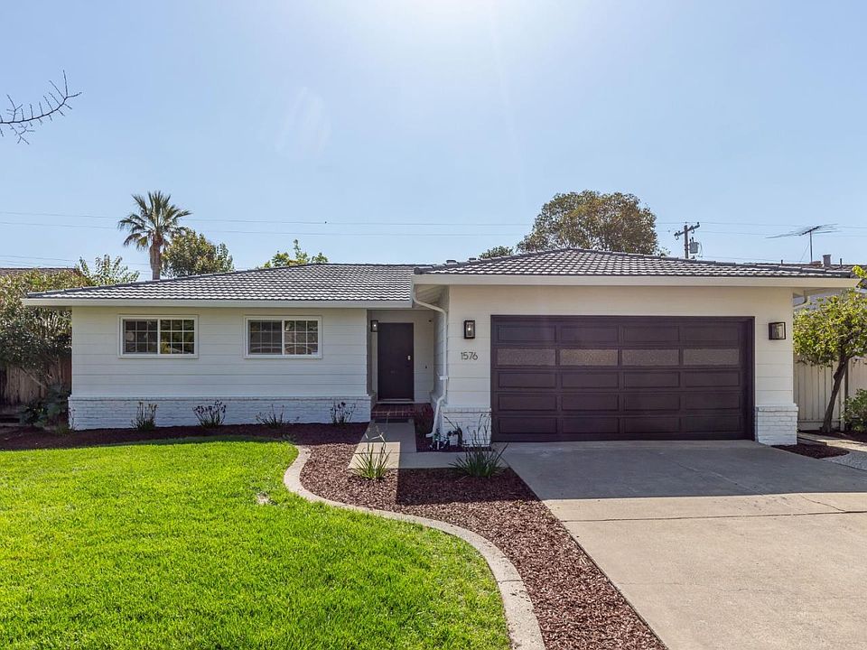 1st image of 1576 English Dr