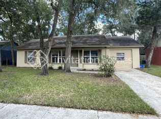 320 San Lanta Cir, Sanford, FL 32771