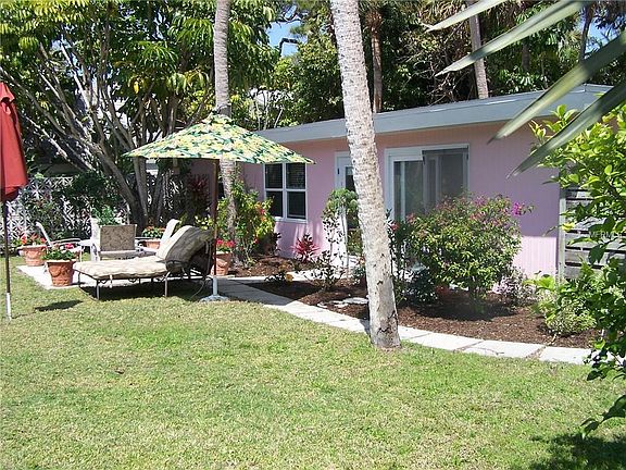 2nd image of 3710 Sandspur Ln