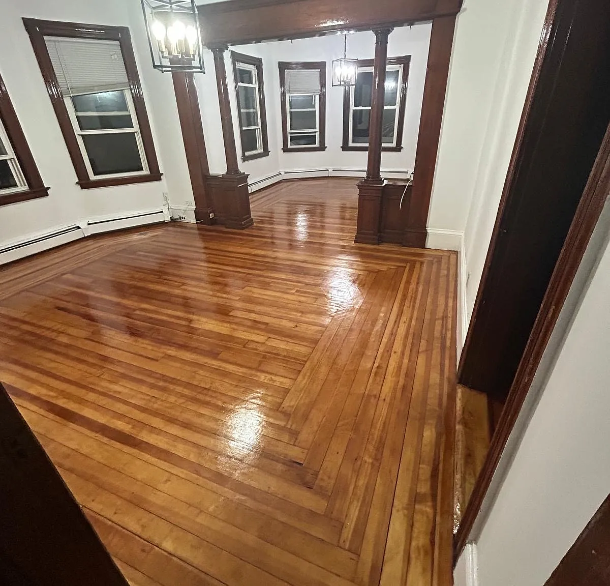 3 bed, 1258 sqft, $2,400 — Photo 1