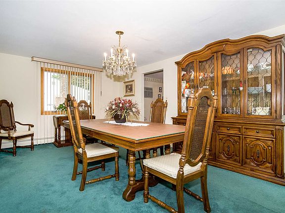 5th image of 19 Homestead Cir