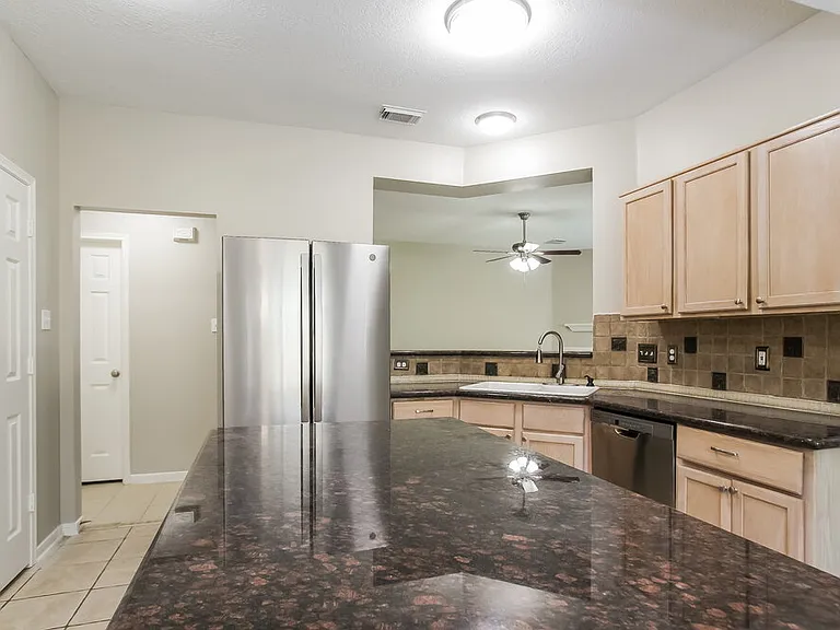19114 Timber Way Dr — Photo 7