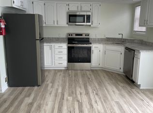 1394 Riddle Ave, Morgantown, WV 26505