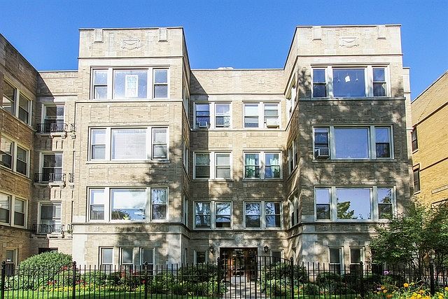 1st image of 6850 S Oglesby Ave #1