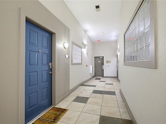 3rd image of 401 16th St NW Unit 1177