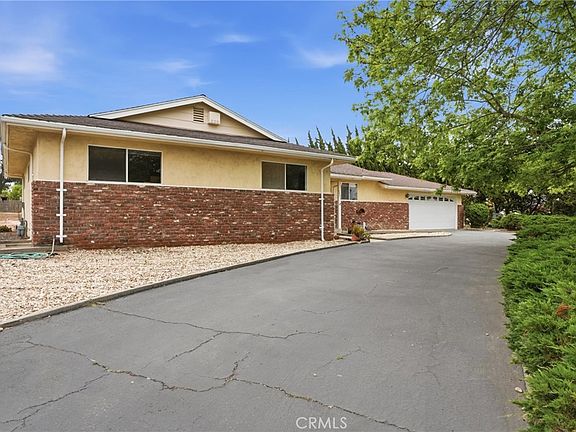 5th image of 1575 La Loma Dr