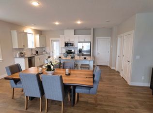 7724 NW Kaiser Rd, Portland, OR 97229