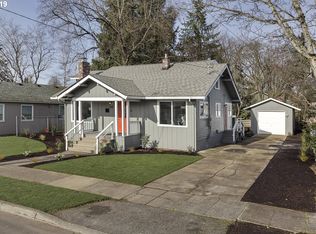 370 W Exeter St, Gladstone, OR
