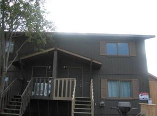 6211 Newt Dr, Anchorage, AK 99507