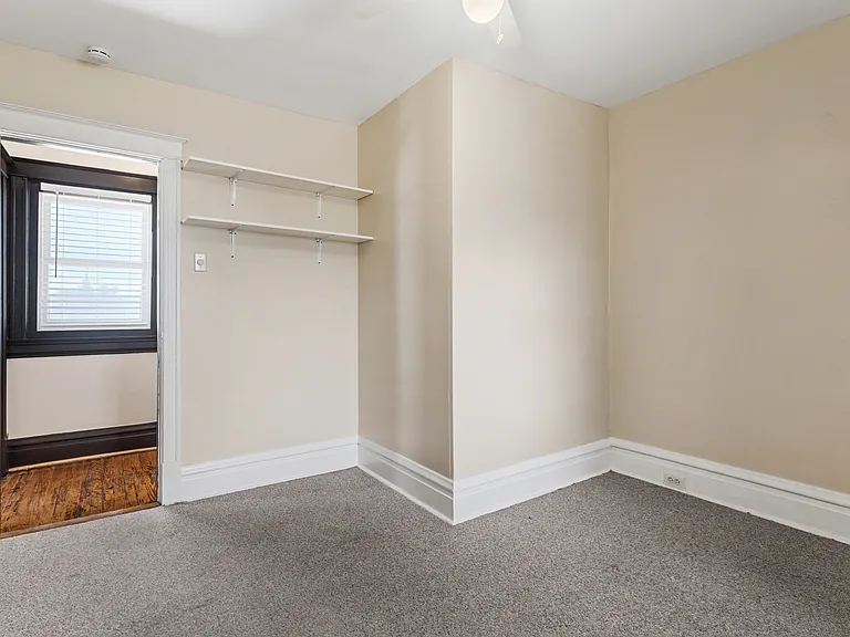 6026-28 Pershing Ave #6028 — Photo 31