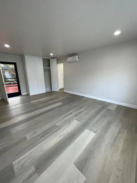 1 bed, 550 sqft, $2,595 — Photo 2