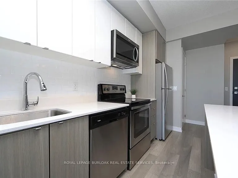 5240 Dundas St #B504 — Photo 10