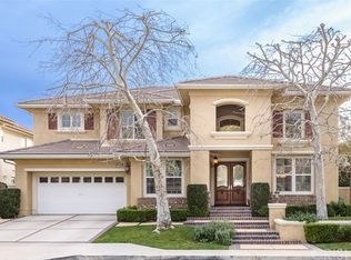 20444 Via Galileo, Northridge, CA 91326