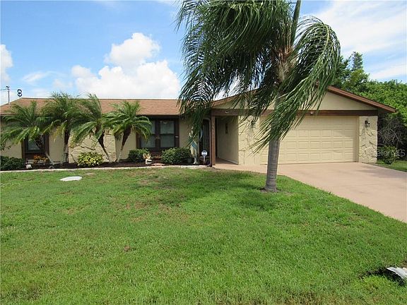3rd image of 18646 Arapahoe Cir