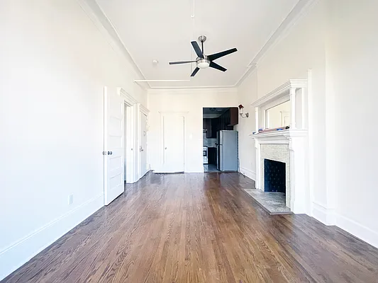 Rented by Bohemia Realty Group | media 12