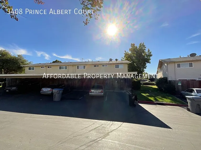 3408 Prince Albert Ct — Photo 15
