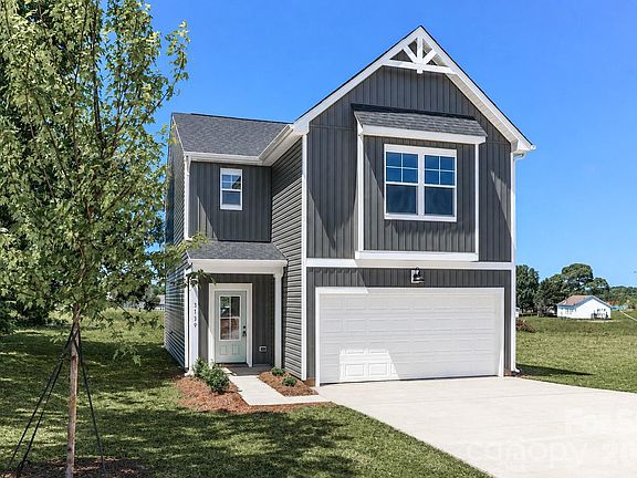 3rd image of 3139 Old Mountain Rd