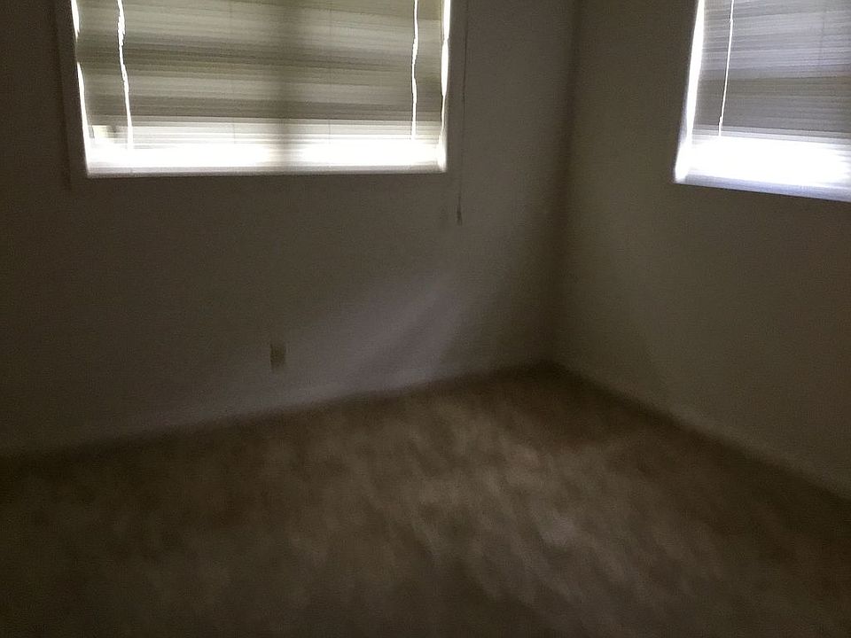 1st image of 722 Starlight Dr