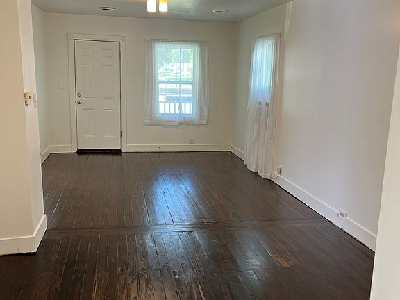 4th image of 2600 Salt St
