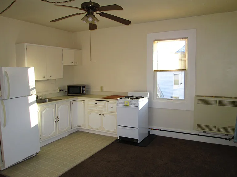 1109 Pennsylvania Ave E #3 — Photo 5