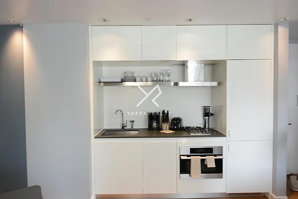 Rented by Yaffa Realty LLC | media 34