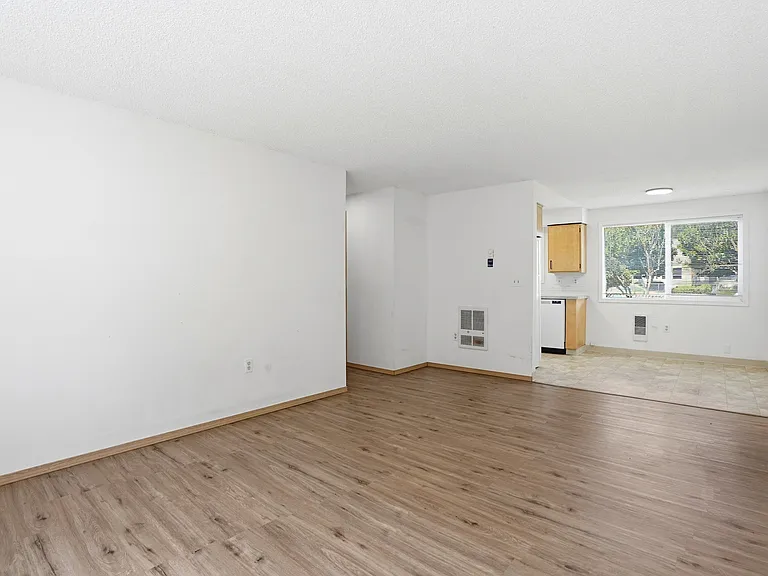 1715 SE 9th Ave #1715 — Photo 8