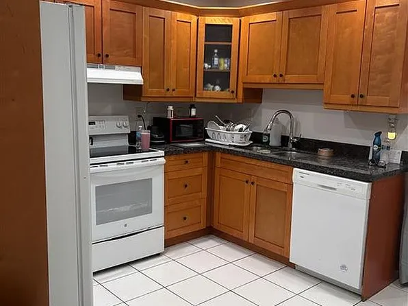 6802 NW 58th Ct, Tamarac, FL 33321