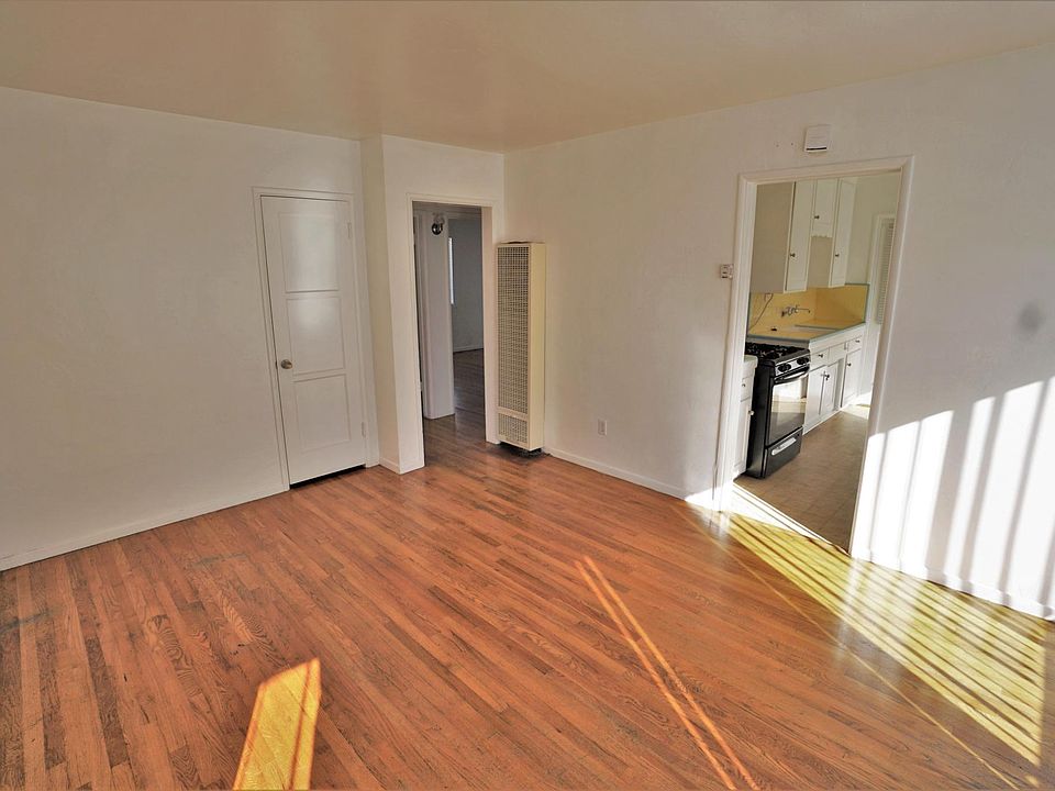 2nd image of 3836 Udall St