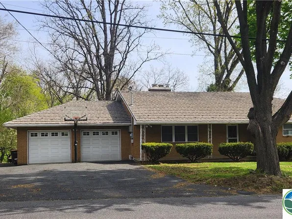 265 Mickley Rd, Whitehall, PA 18052