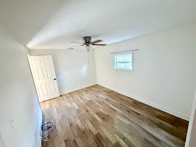 3042 Hanna Ct — Photo 13