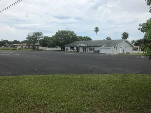5730 Elena Dr, Holiday, FL 34690