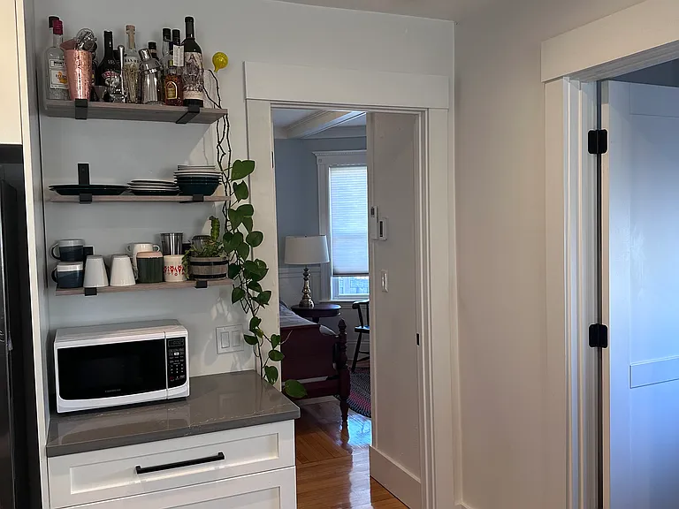 45 Banks St #1 — Photo 8