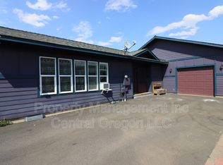 61250 Blakely Rd, Bend, OR 97702