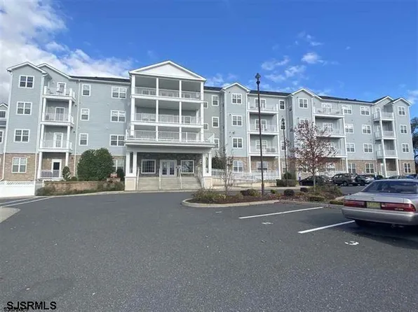 1 Mechanic St #108, Absecon, NJ 08201