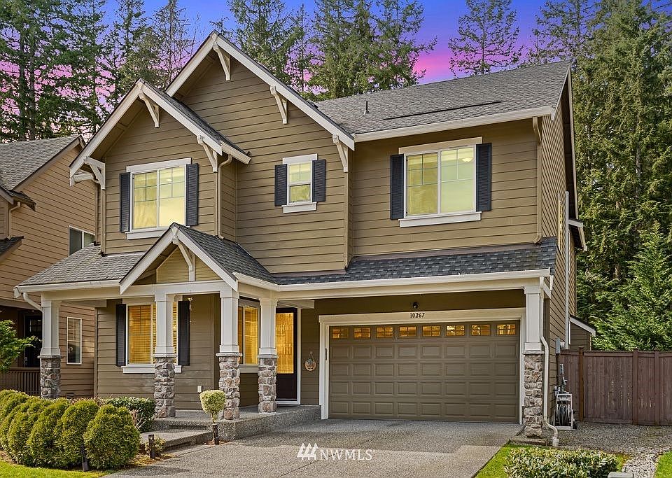 Stunning east-facing premium home with 4 bedrooms plus loft, 2.75 baths, 2,510 sq. ft. interior. Sits on one of the largest lots in RRE. 