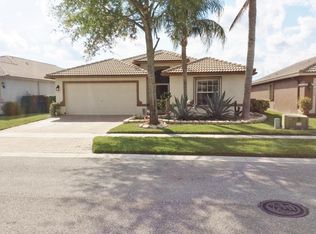 8330 Duomo Cir, Boynton Beach, FL 33472