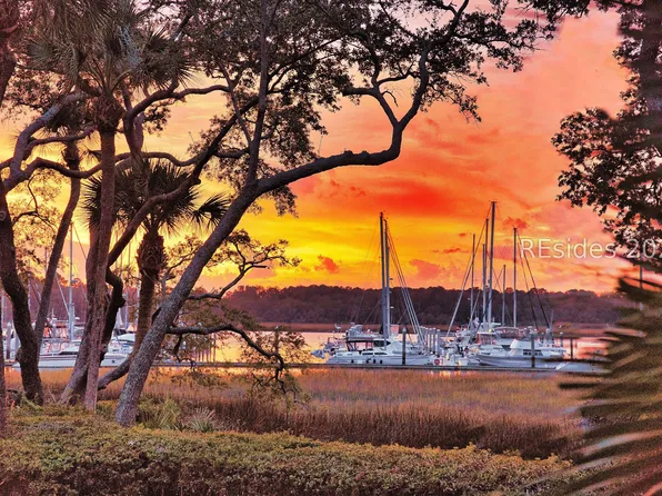 73 Skull Creek Dr #118, Hilton Head Island, SC 29926