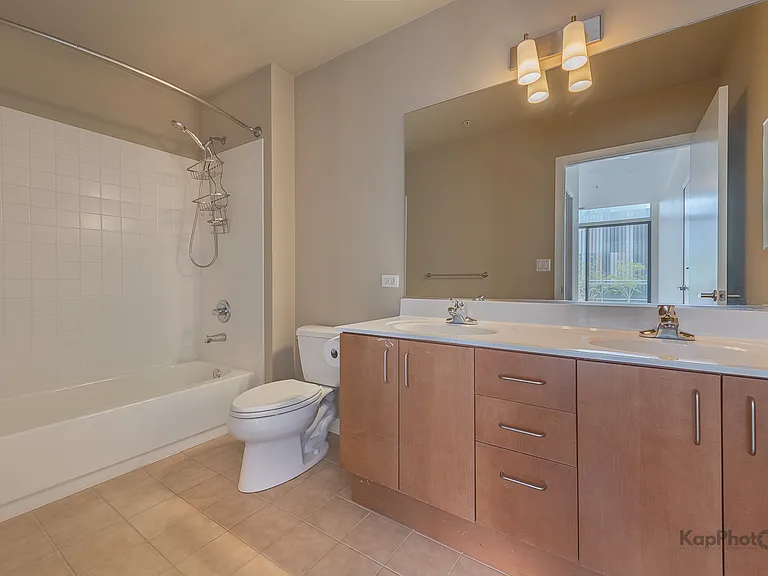 1720 Oak Ave #201 — Photo 21