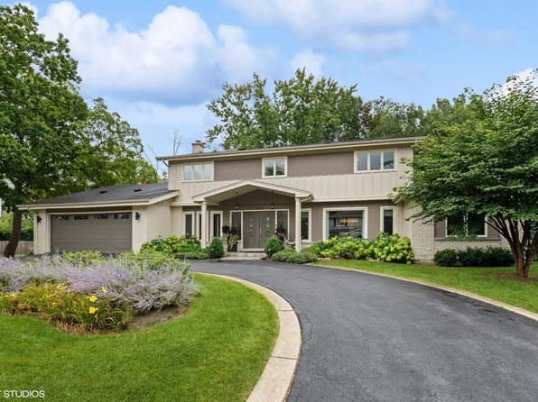 1205 Hackberry Rd, Deerfield, IL 60015