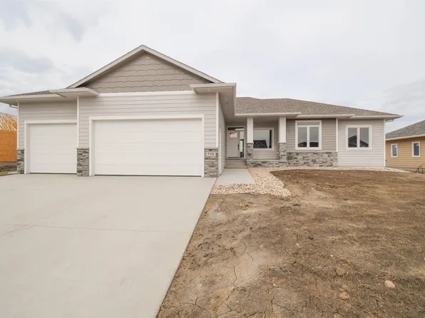 715 S Quartzite Cir, Tea, SD 57064