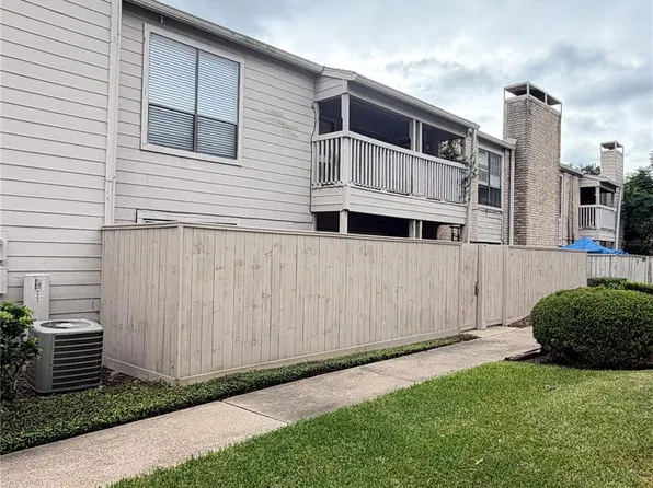 9553 Pagewood Ln, Houston, TX