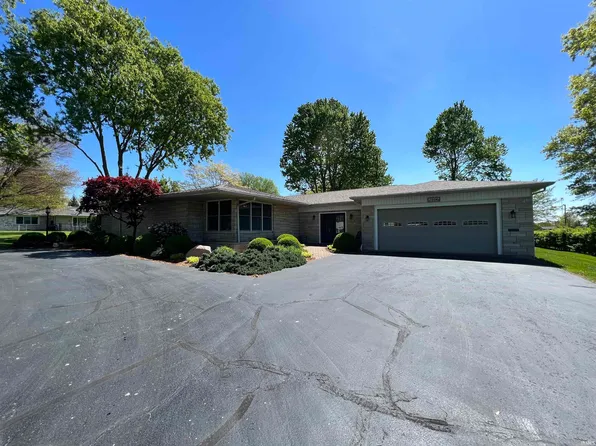 1904 Porter Ave, Lawrenceville, IL 62439