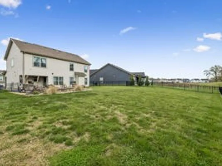369 Frontier Dr — Photo 22
