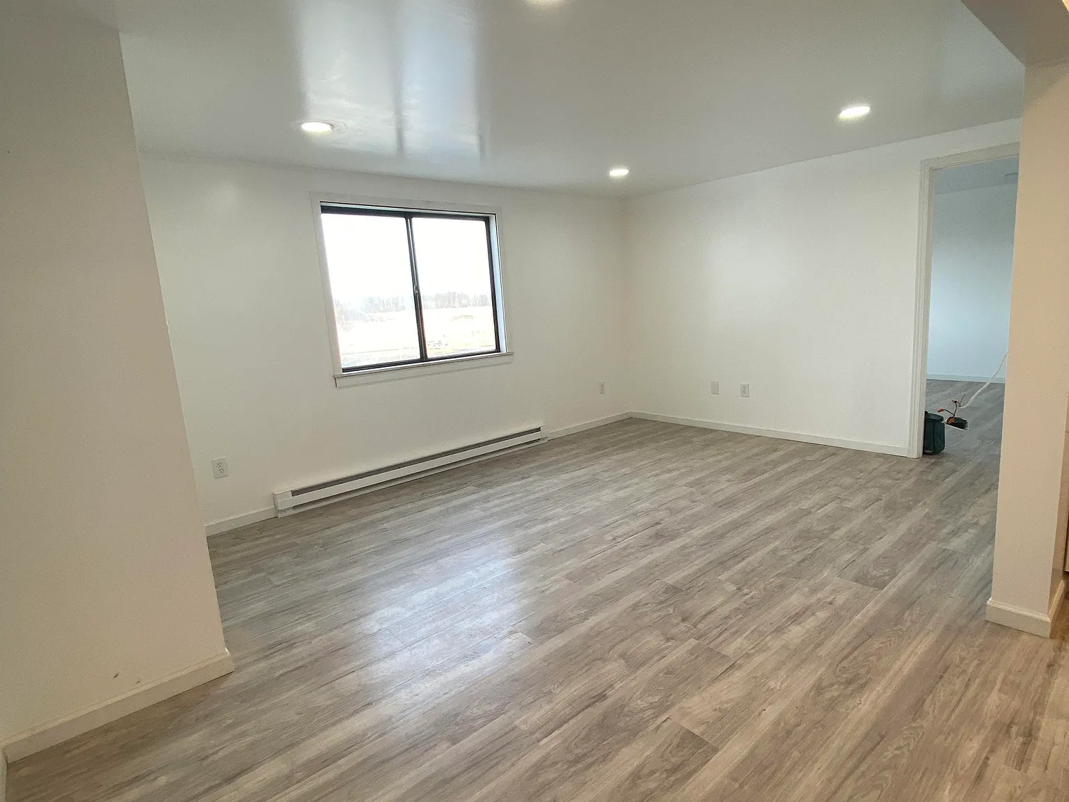 2 bed, 750 sqft, $1,250 — Photo 3