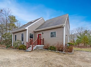 13 Saddle Club Rd, Edgartown, MA 02539
