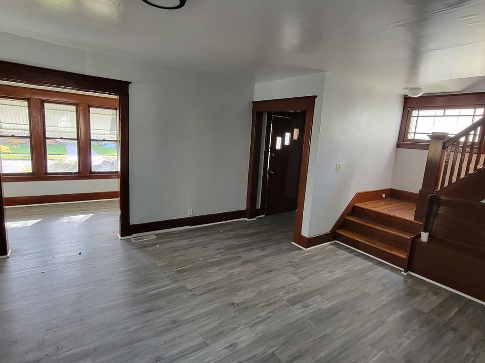 1st image of 340 Lisbon Ave #1