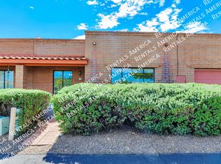11 W Roma Dr, Oro Valley, AZ 85737